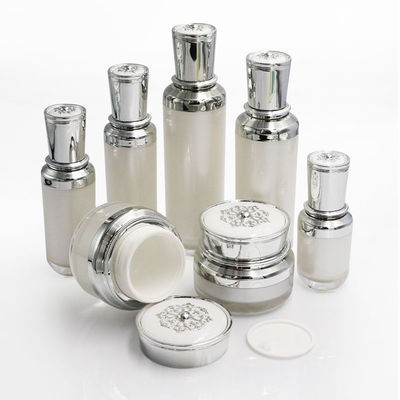 Bộ bao bì mỹ phẩm với nắp vít Bao bì sản phẩm mỹ phẩm 50ml 60ml 100ml 120ml