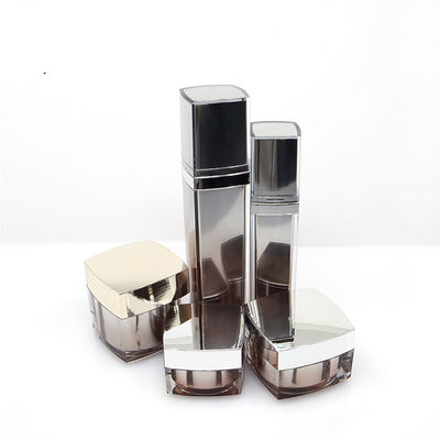 Bộ sưu tập bao bì trang điểm in logo tùy chỉnh / Bộ bao bì mỹ phẩm với nắp máy phun bơm